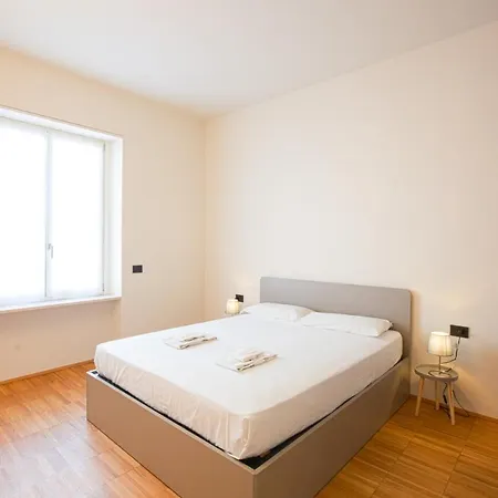 Easylife - Spazioso E Tranquillo Trilocale In Porta Romana Apartamento Milão