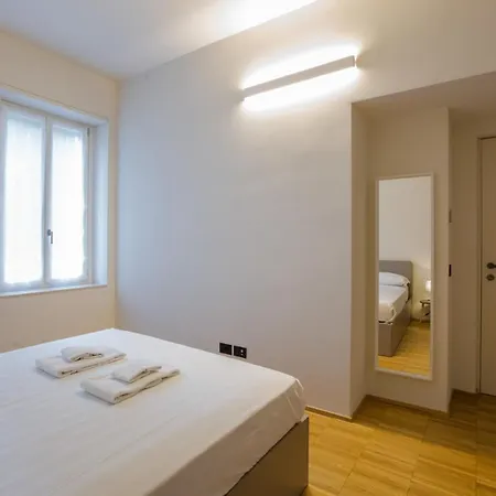 Easylife - Spazioso E Tranquillo Trilocale In Porta Romana Apartamento Milão
