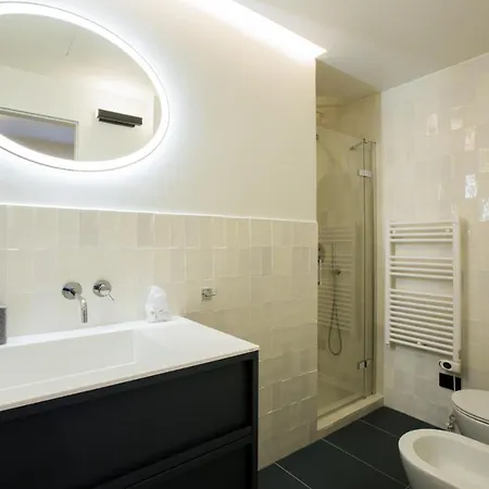 Easylife - Spazioso E Tranquillo Trilocale In Porta Romana Apartamento Milão